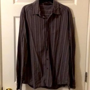Men’s casual shirt